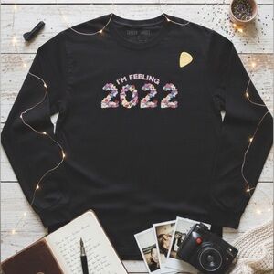 Taylor Swift 💎 official L long sleeve shirt